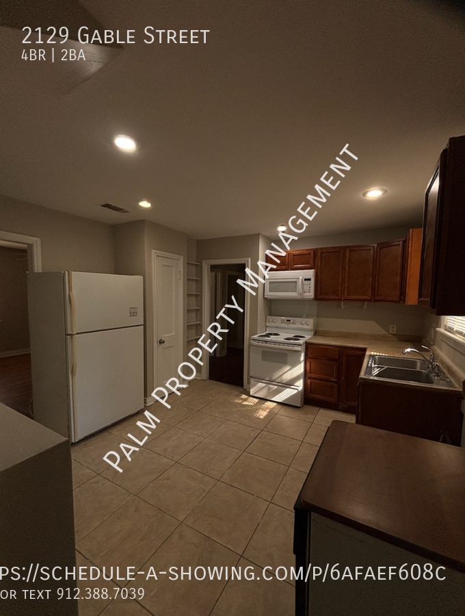 2129 Gable St - Photo 5 of 12