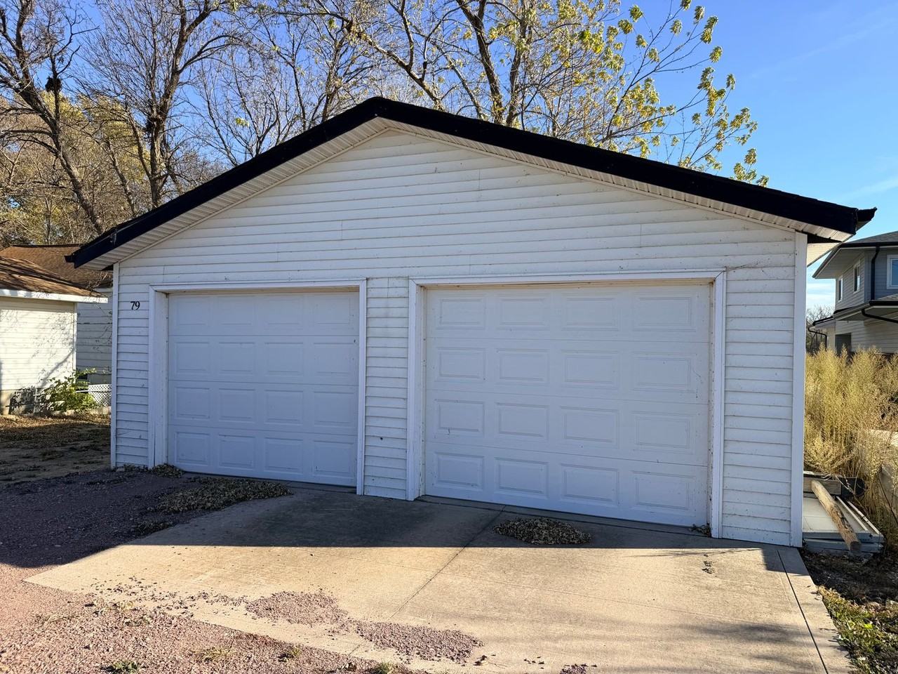 79 Northshore Dr - Photo 4 of 22