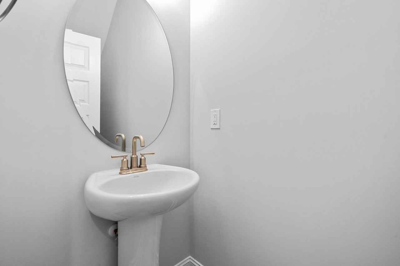 365 E Saltgrass Ln - Photo 5 of 21