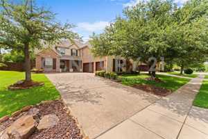 featured image of 2006 Bradley Ct