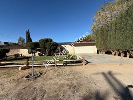 featured image of 4827 W Avenue L6