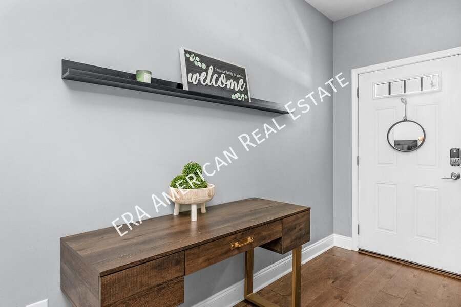 2269 Tom St - Photo 2 of 41