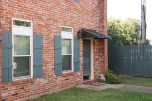 985 Bayou Trace Dr - Photo 1 of 1