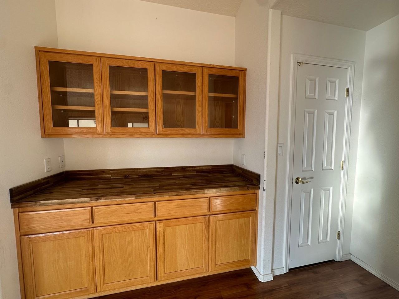 104 Park Circle - Photo 5 of 22