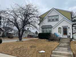 featured image of 2100 S 85th St