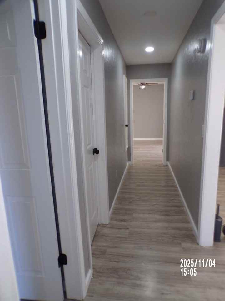 2403 Sw 40th St - Photo 4 of 32