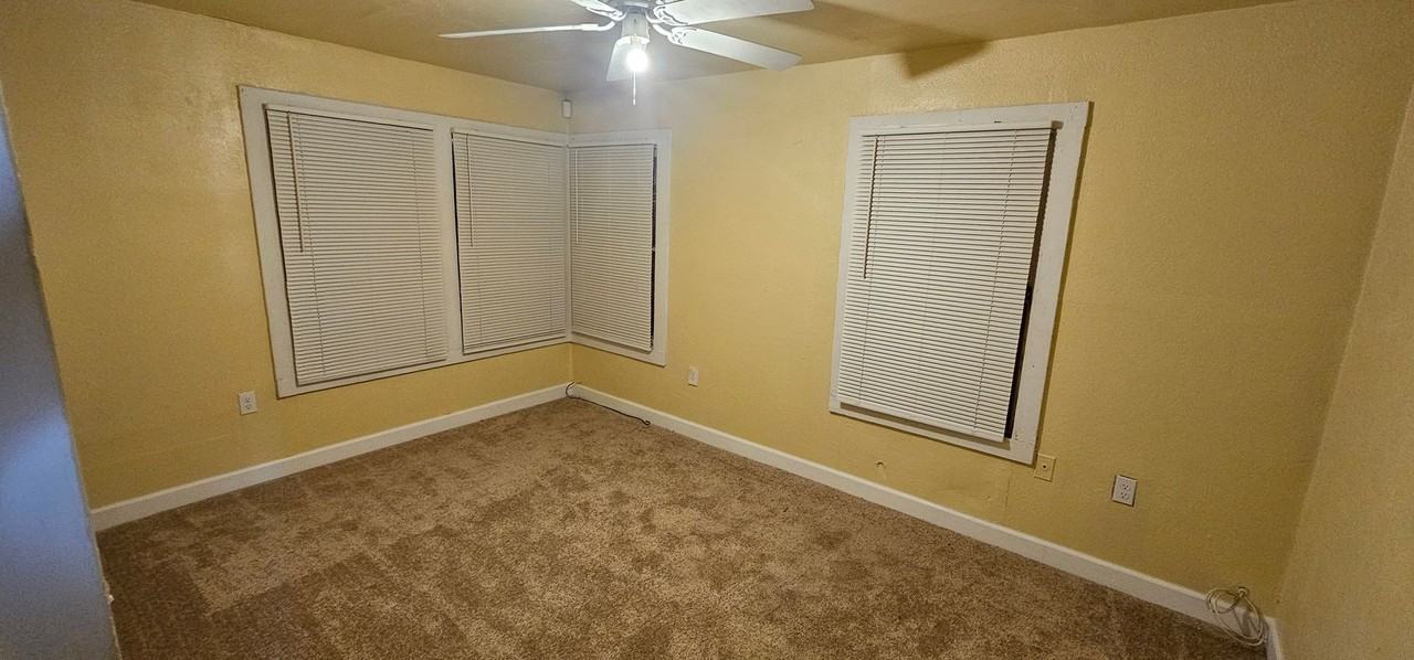 118 W Wilson Ave - Photo 4 of 9