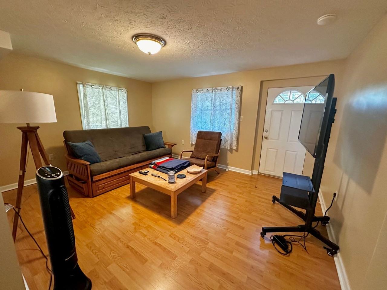 280 Walnut Dr - Photo 6 of 17