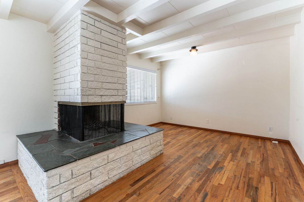 4167 Melody Lane - Photo 4 of 26