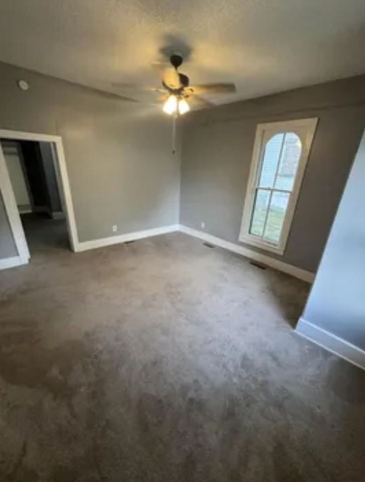 2007 North Travis Avenue - Photo 6 of 17