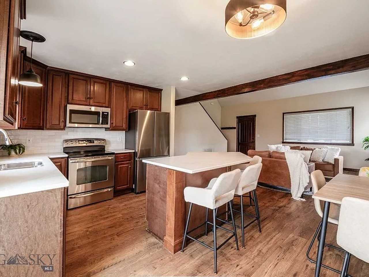 174 Valley Grove Dr - Photo 4 of 32