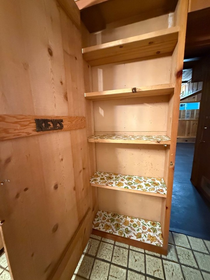 729 Willow Way - Photo 7 of 16