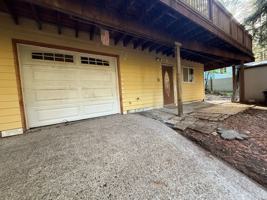 featured image of 729 Willow Way