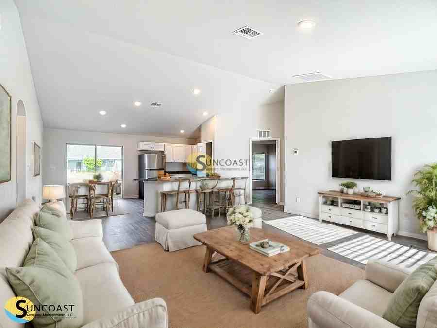 5994 East Willow Street - Photo 4 of 40