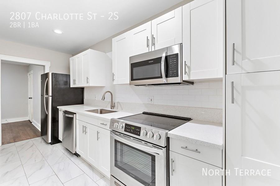 2807 Charlotte St #2S - Photo 2 of 16