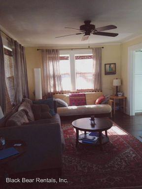 45 Trotter Pl - Photo 3 of 20