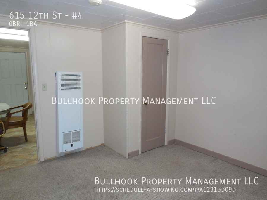 615 12th Street #4 - Photo 2 of 9