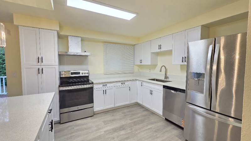 13543 Sw 64th Ave - Photo 4 of 22