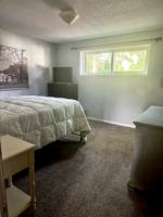 featured image of 3634 Alpine Pl