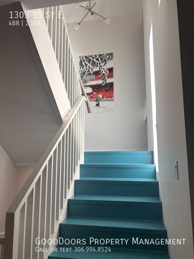 1303 15th St E - Photo 7 of 16