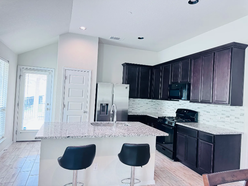 2800 Joe Dimaggio Blvd - Photo 4 of 11