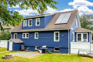 29 1/2 Mountain St #3 - Photo 1 of 1