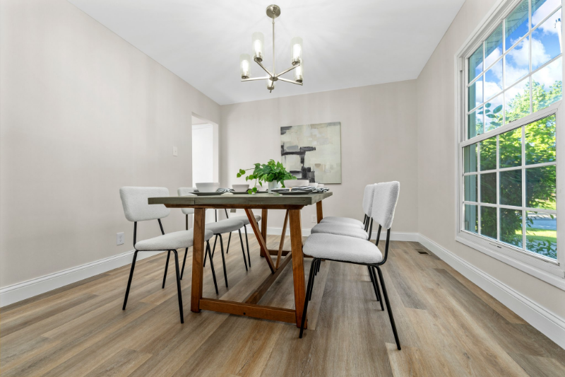 2 Oak Point Ct - Photo 6 of 26