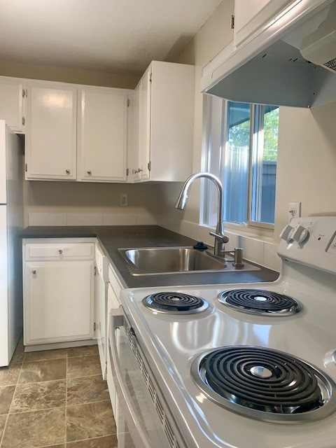 20832 76th Avenue West #12 - Photo 2 of 16