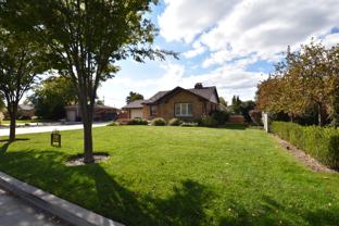 5388 S Kenwood Dr - Photo 1 of 1