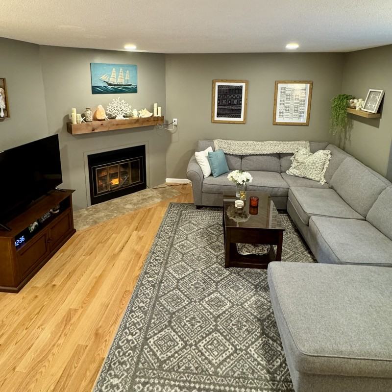 275 Donohue Rd #4 - Photo 2 of 20