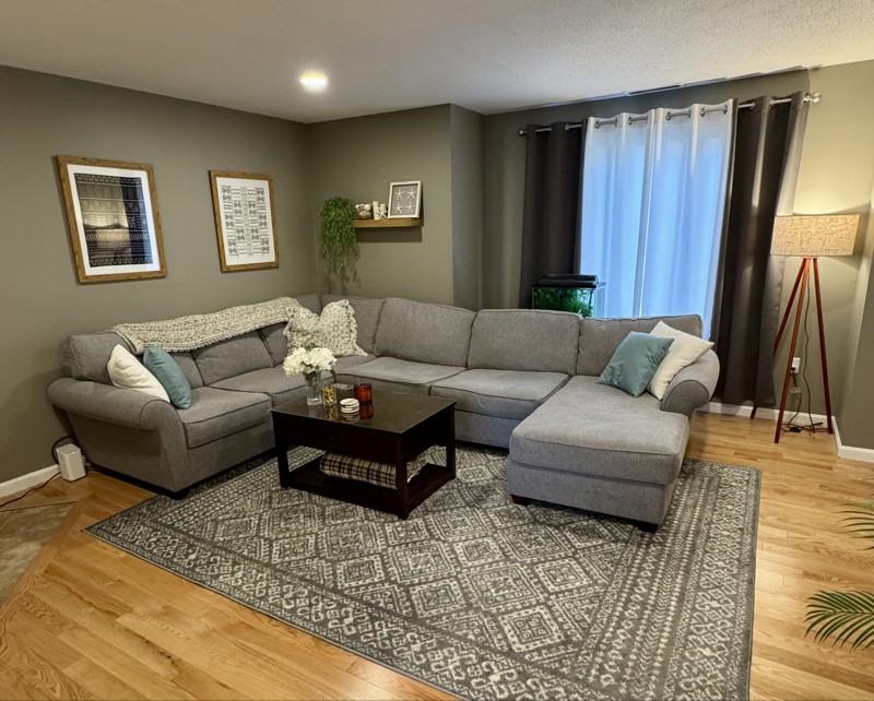 275 Donohue Rd #4 - Photo 7 of 20