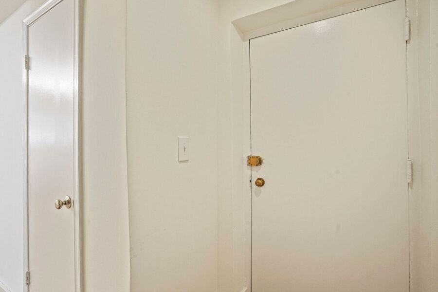 2655 41st St Nw #B4 - Photo 4 of 20