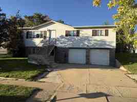 featured image of 930 En