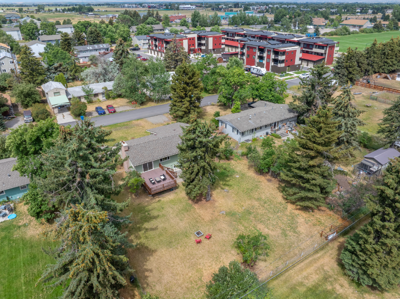 1608 Alder Ct - Photo 5 of 21