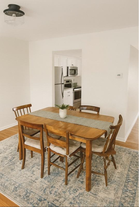385 Summerhaven Drive North - Photo 3 of 3