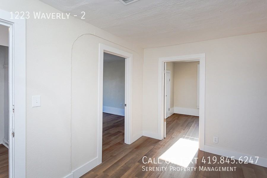 1223 Waverly Ave #2 - Photo 2 of 15