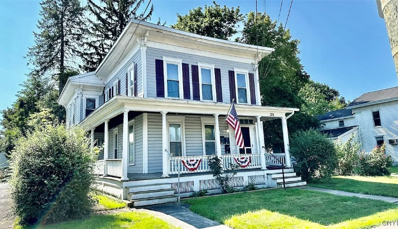 315 W Broadway #3UPSTAIRS - Photo 7 of 8