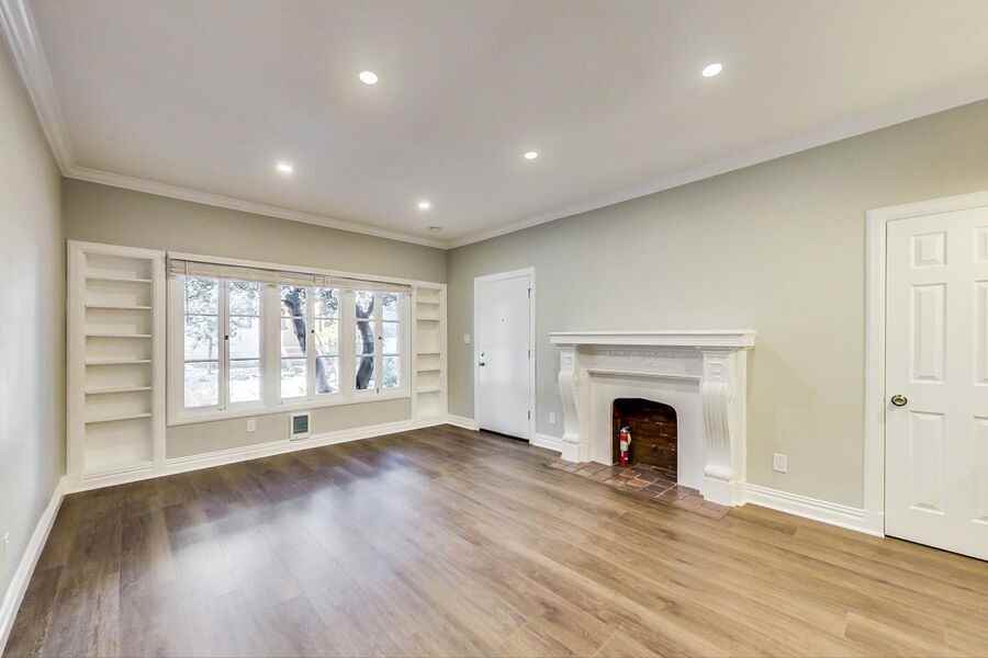 297 Macarthur Boulevard #B - Photo 2 of 24