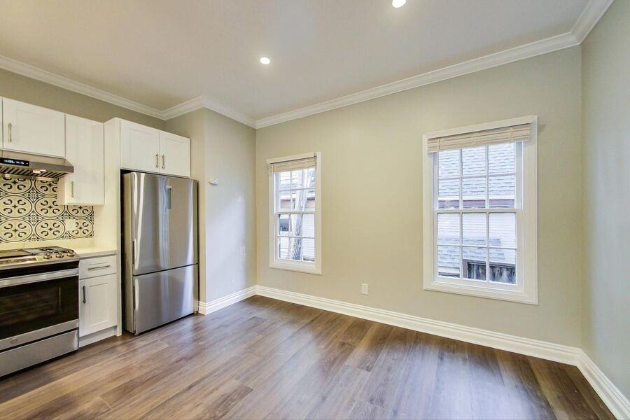 297 Macarthur Boulevard #B - Photo 7 of 24