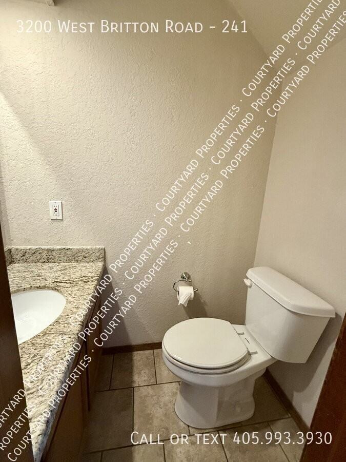 3200 W Britton Rd #241 - Photo 5 of 20