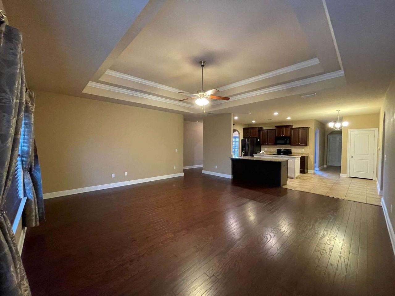 5010 Maggie Ln - Photo 3 of 26