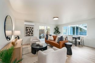 442 Ne Dekalb Ave - Photo 1 of 1