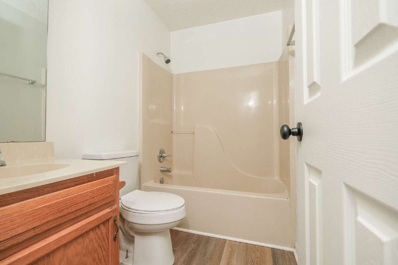 587 Baker Rd - Photo 3 of 9