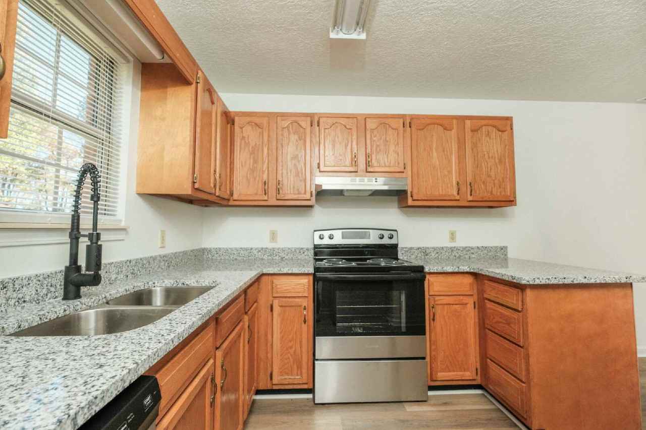 587 Baker Rd - Photo 6 of 9