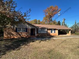 featured image of 3509 E North St