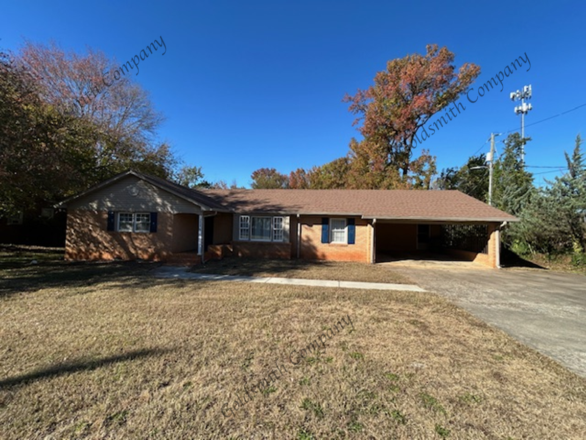 3509 E North St - Photo 2 of 11