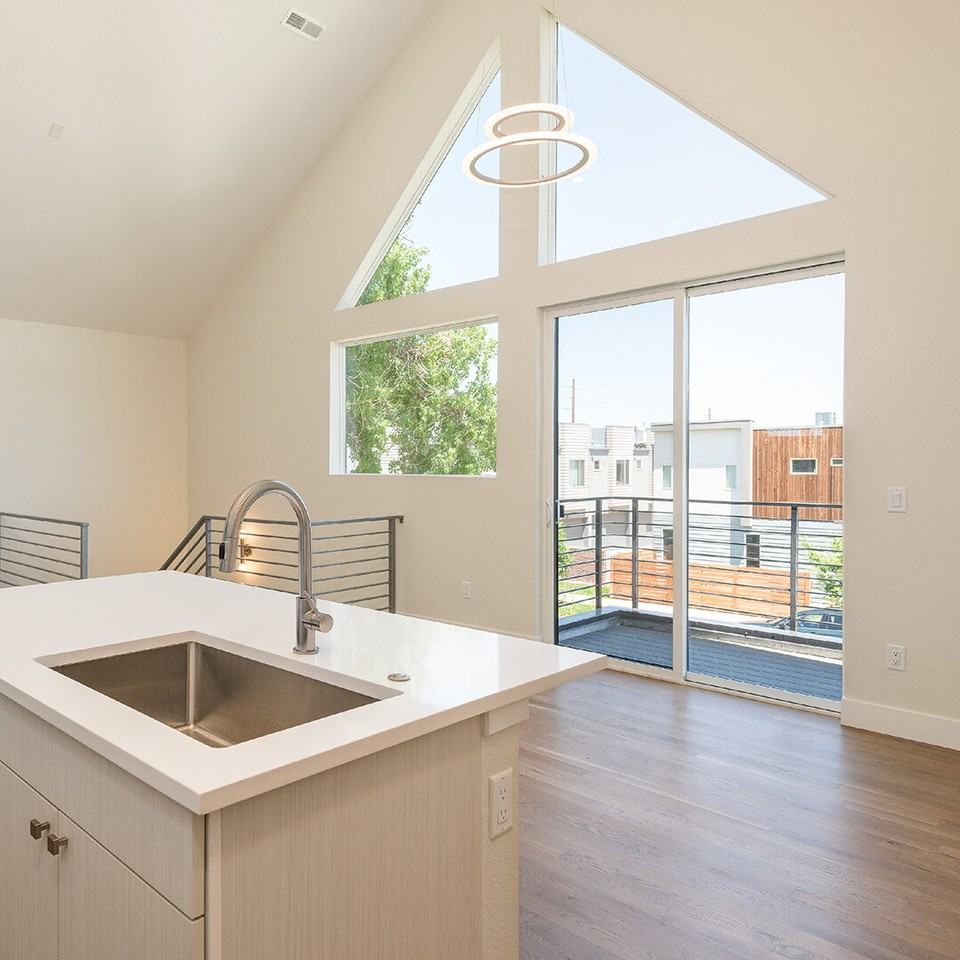 3411 Albion Street - Photo 4 of 18