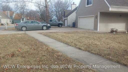 200 Woodgate Pl - Photo 3 of 39