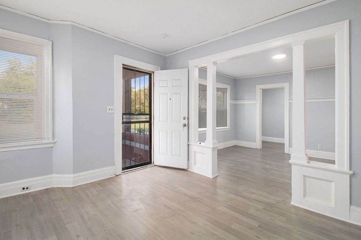 3801 Ellery Street - Photo 4 of 26