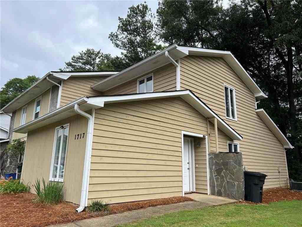 1717 Wynndowne Trl Se - Photo 2 of 27